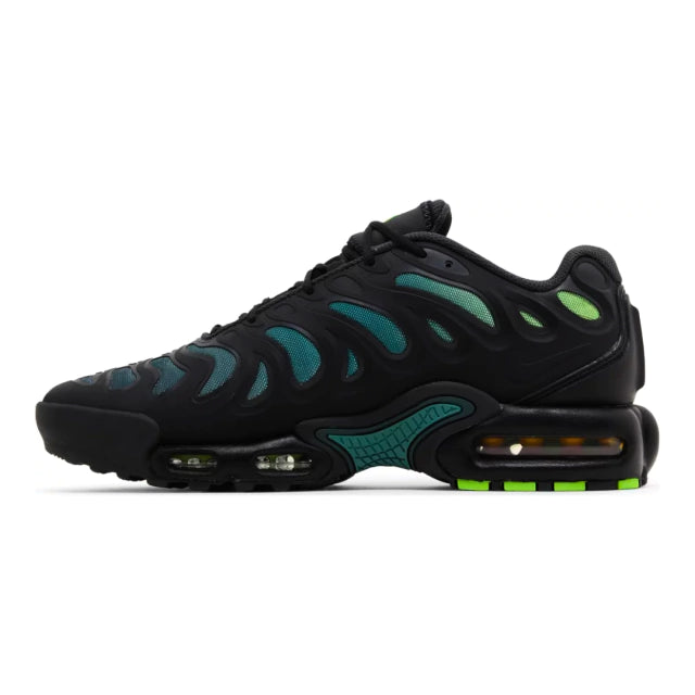 Air Max Plus Drift "Black Green Strike"